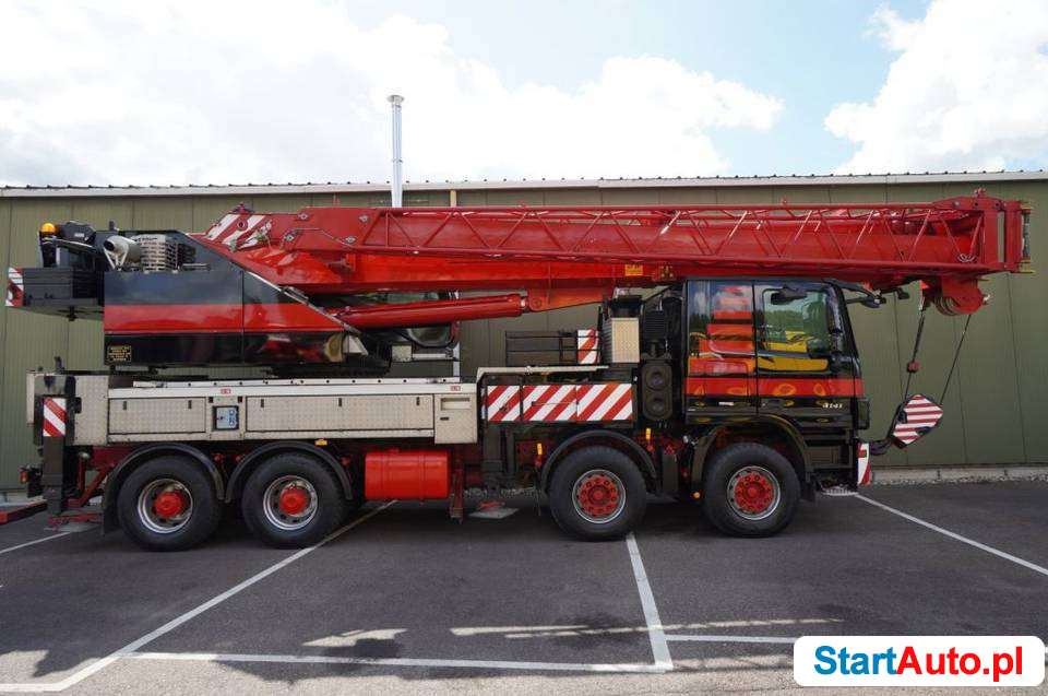 Samochodowy dzwig 60, Tonowy FAUN na Mercedesie