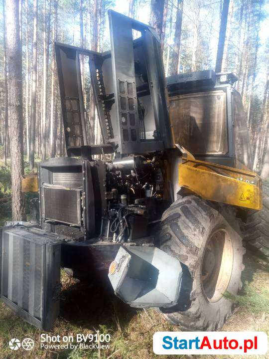 Sampo SR1046 harvester