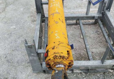 silownik-liebherr-a-r-312-d153-s70-t90-hyd1688-524578466