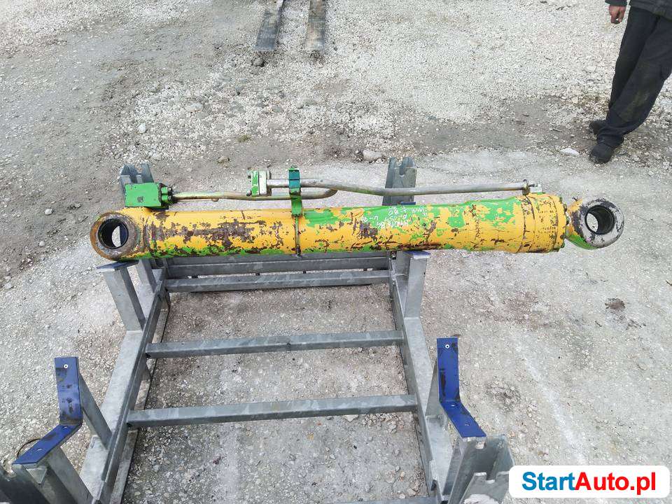 Siłownik Liebherr A R 906