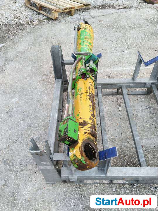 Siłownik Liebherr A R 906