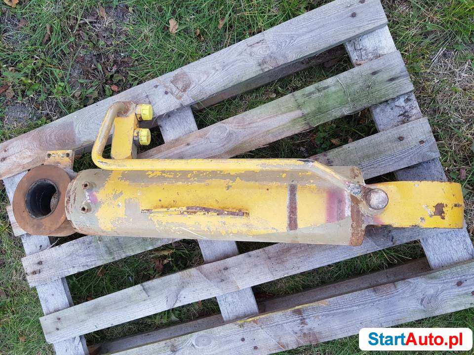 Silownik zamykania lyzki Komatsu