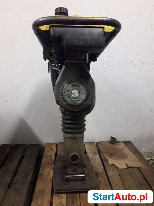 SKOCZEK STOPA WIBRACYJNA ZAGĘSZCZARKA WACKER BS50-2