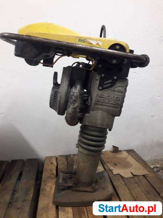 SKOCZEK STOPA WIBRACYJNA ZAGĘSZCZARKA WACKER BS50-2