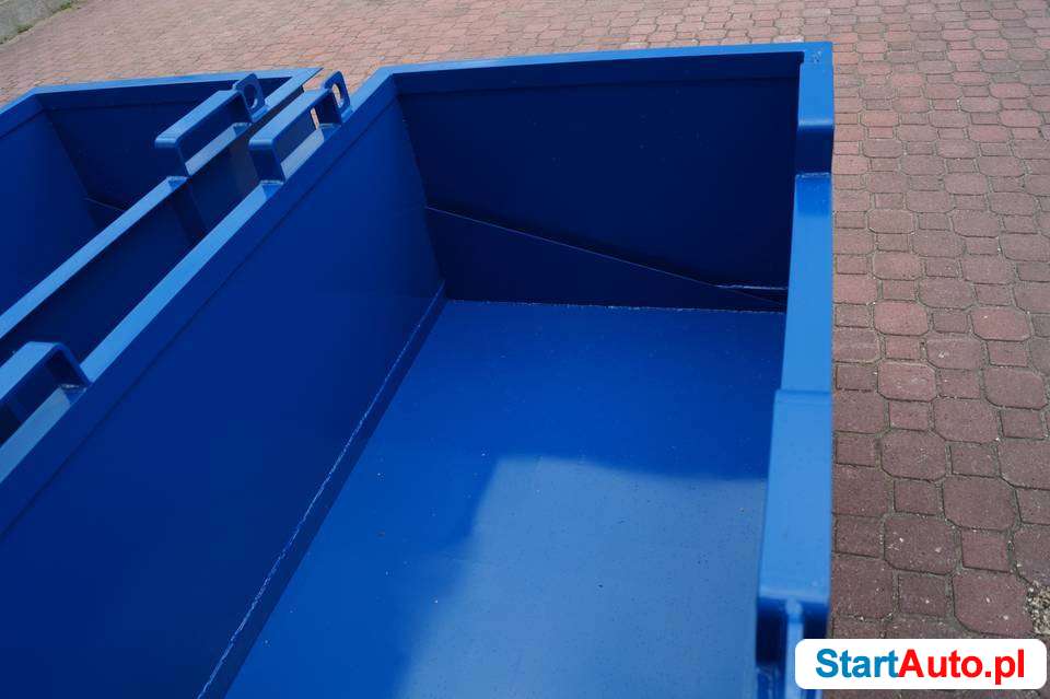 Solidny pojemnik PMD 750L, otwierane dno do wózków widłowych