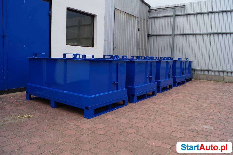 Solidny pojemnik PMD 750L, otwierane dno do wózków widłowych