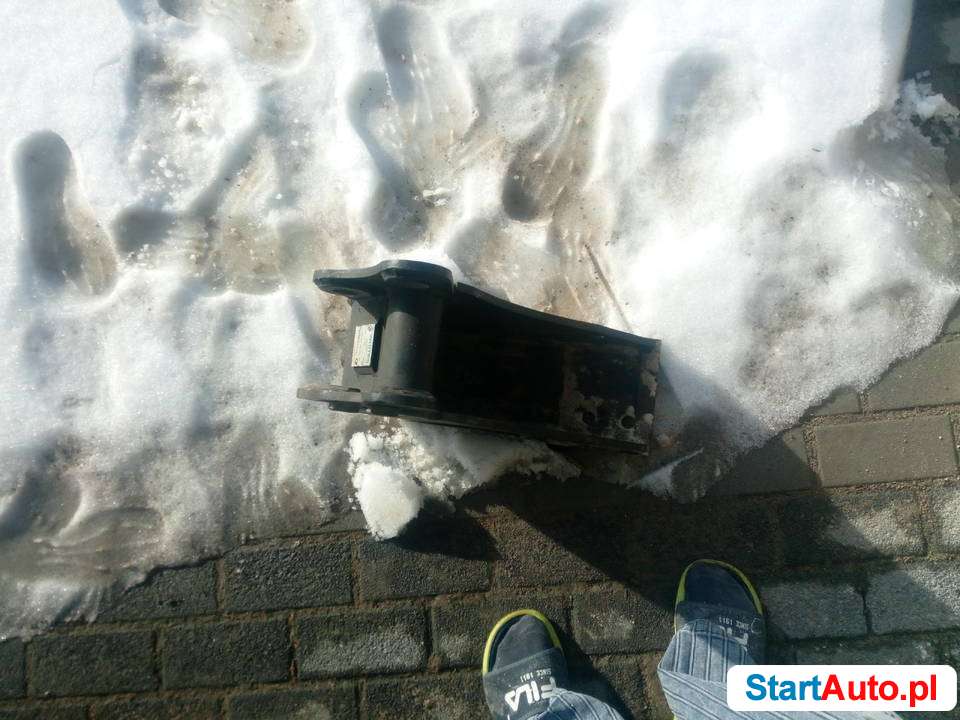 Sprzedam łyżkę do bobcat E16