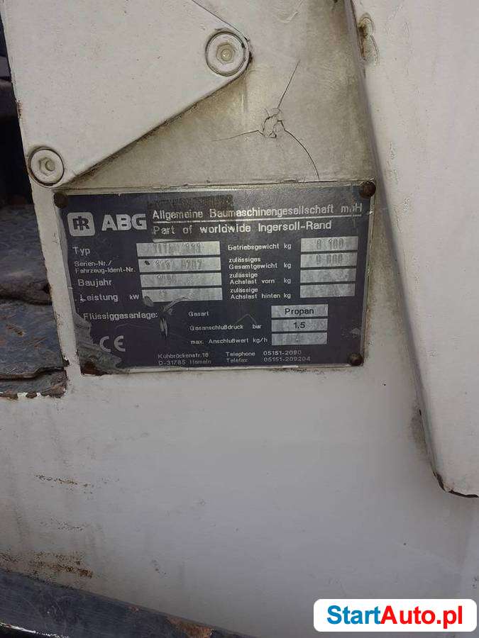 Sprzedam – Rozkładarka Titan 111