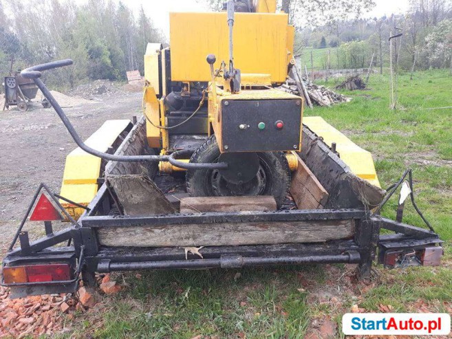 sprzedam walec wibracyjny samobieżny wraz z przyczepą