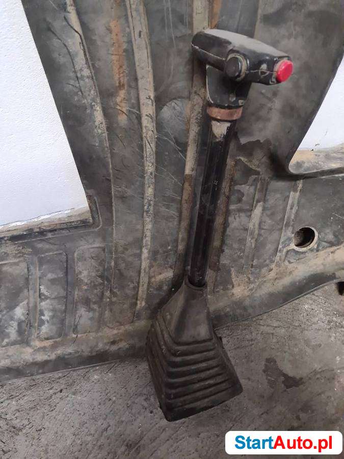 Sprzedam wykładzie new holland fb100 inne części