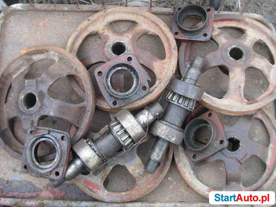 Spych DT75 Czesci Spycharka Wozek Kolo Wozka