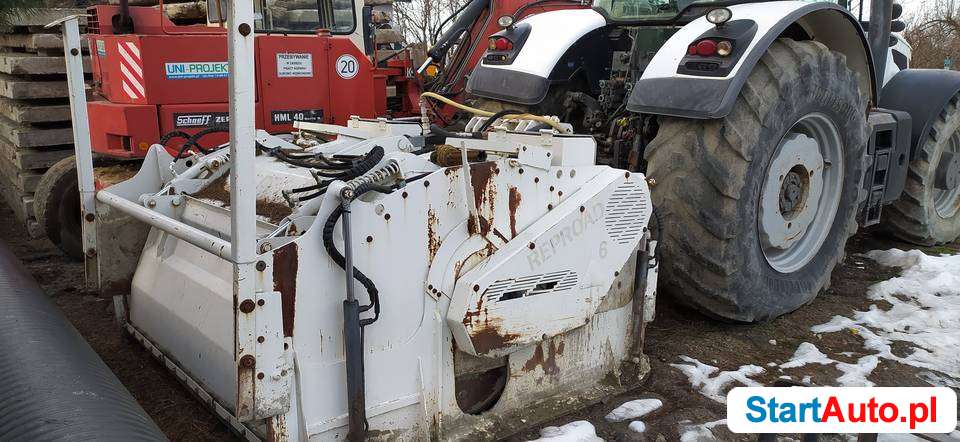 Stabilizator gruntu Wirtgen WS 220 + Massey Ferguson 8690