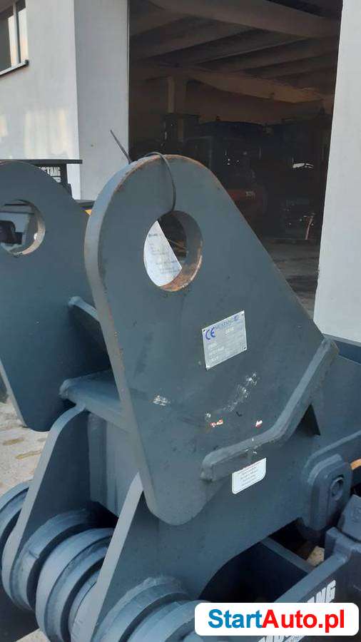 Szczęka wyburzeniowa FM 20 Mustang