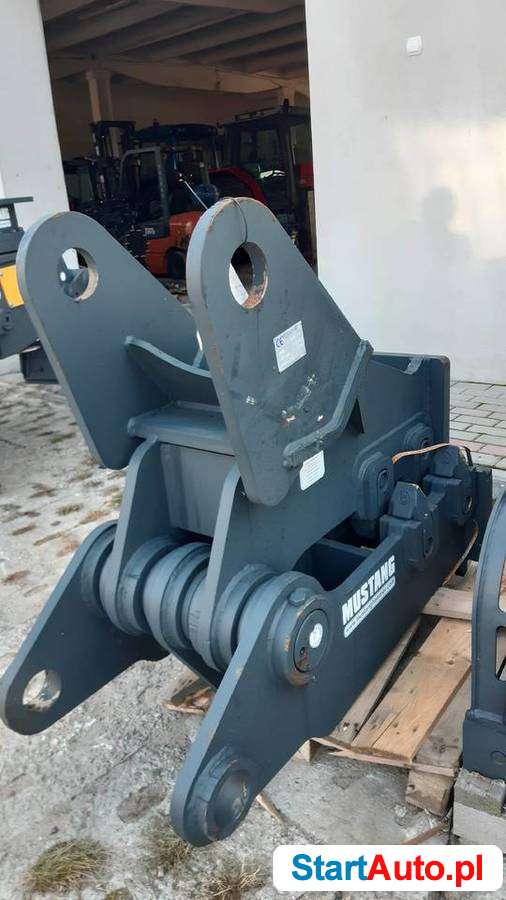 Szczęka wyburzeniowa FM 20 Mustang