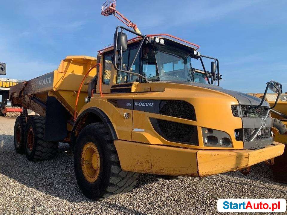 Volvo A 25 Wozidlo z roku 2011