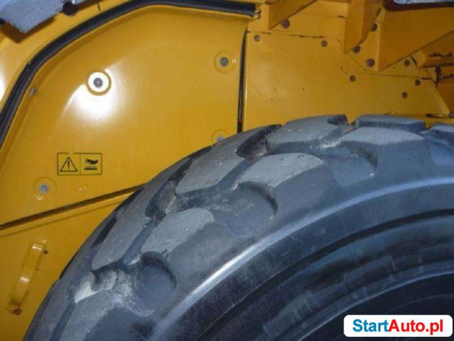 – VOLVO L120G Ladowarka kolowa