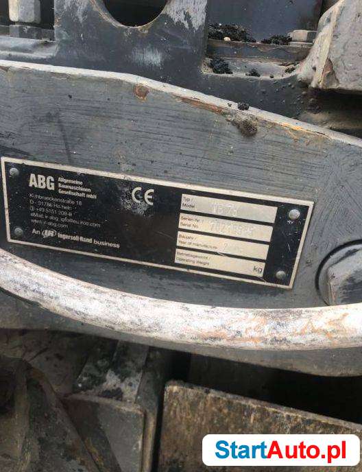 Volvo TITAN 6820 rozściełacz do asfaltu gąsienicowy