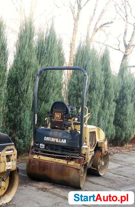 Walec Caterpillar CB-224D