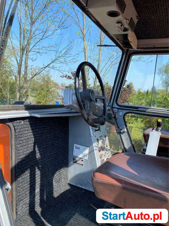 Walec drogowy CASE VIBROMAX W 854