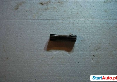 walek-silnika-obrotu-do-minikoparki-kx413v-wiercany-523690499-1