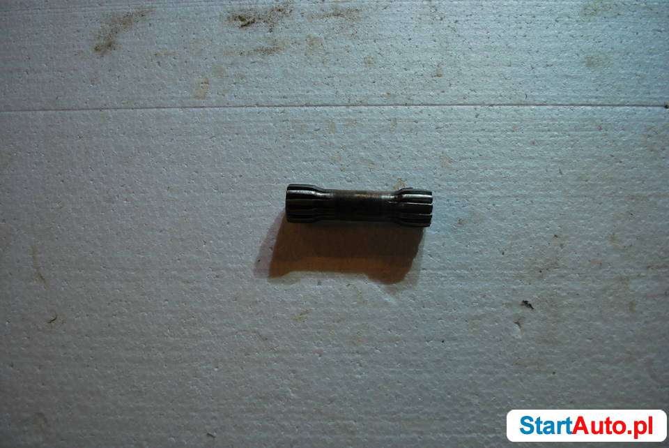 Wałek silnika obrotu do minikoparki KX41-3V