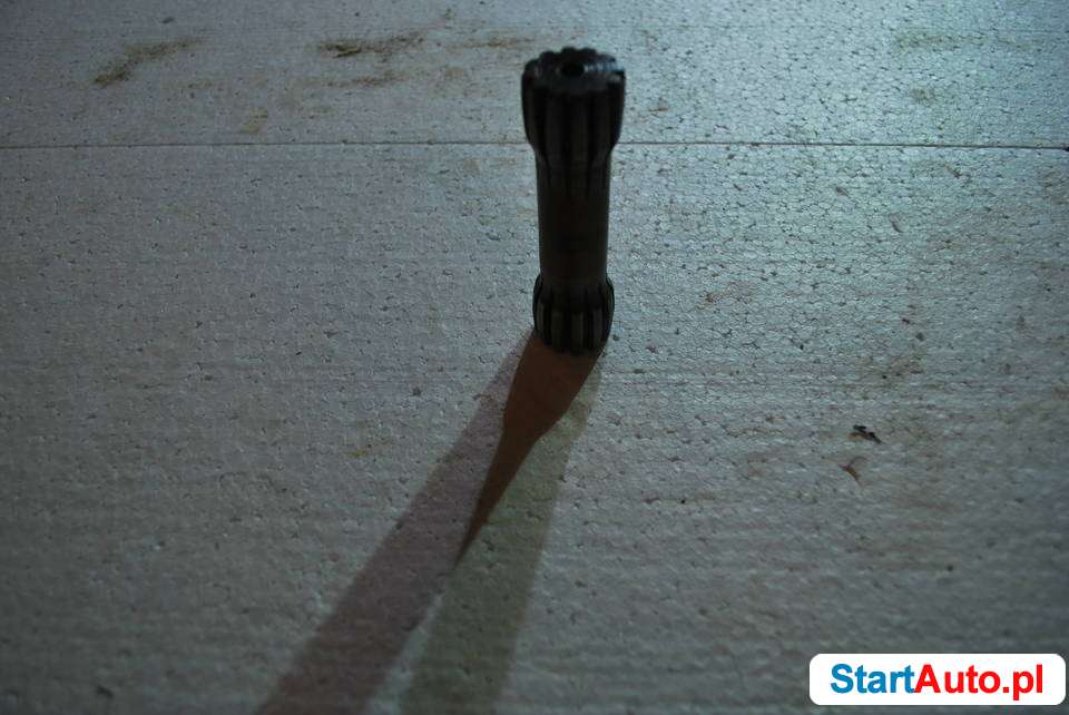 Wałek silnika obrotu do minikoparki KX41-3V