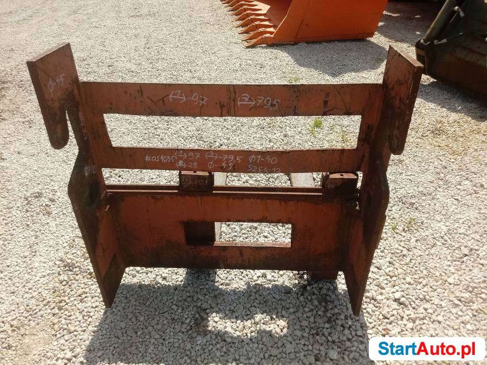 Widły 88 28 45 Zeppelin Zettelmeyer Hanomag Komatsu Inne