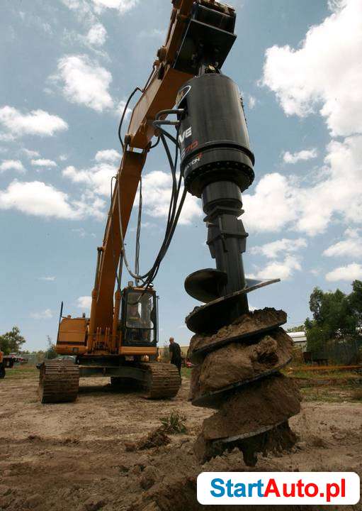 Wiertnica hydrauliczna DiGGA PD4-4 – nowy napęd wiertniczy