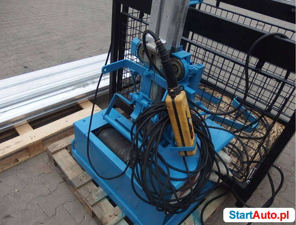Winda budowlana – wyciąg Steinweg Superlift 13 m do zaprawy