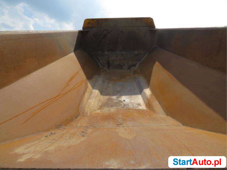 Volvo Dumper WOZIDLO osie naped 6X6 WYWROTKA