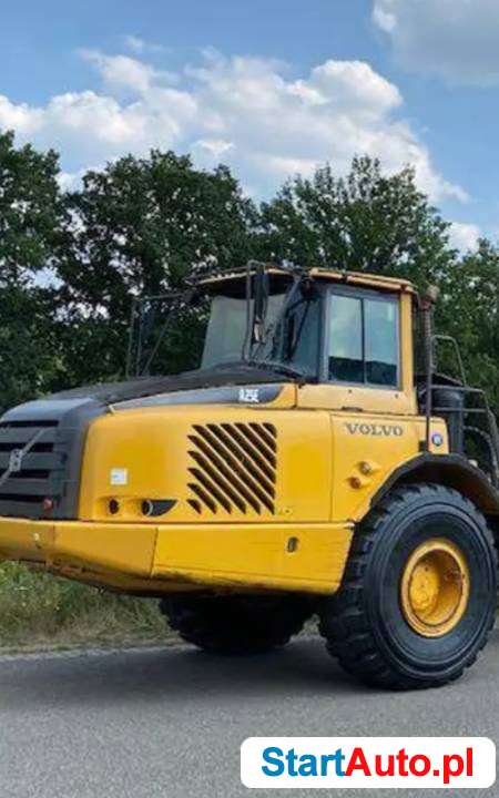 Wozidlo VOLVO A25E WYWROTKA 6X6 TERENOWA