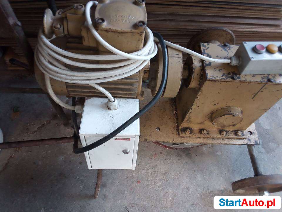 Wyciągarka budowlana