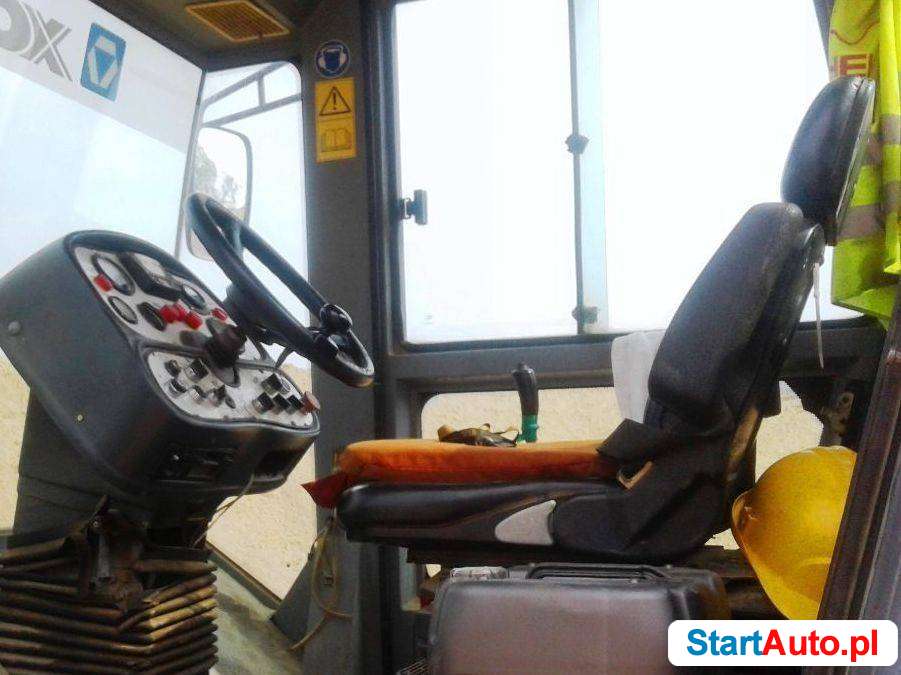 XCMG 120PD walec stalowo-gumowy