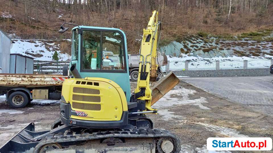 Yanmar VIO-57U koparka gąsienicowa 5500kg
