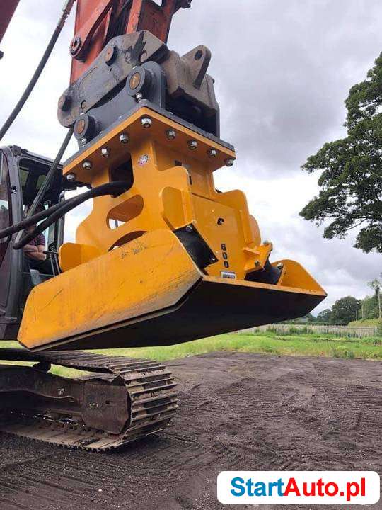 Zagęszczarka hydrauliczna dla koparek o masie 8-16 ton