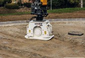 Zagęszczarka Simex PV700 dla koparek 9-22 ton