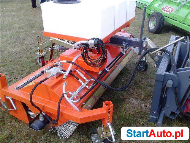 Zamiatarka do placów,magazynów TALEX ECO CLEAN szczotka JCB