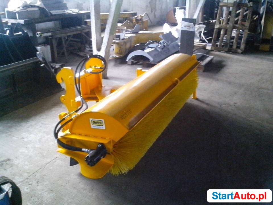 Zamiatarka JCB CAT NEW HOLLAND ładowarka teleskopowa koparko