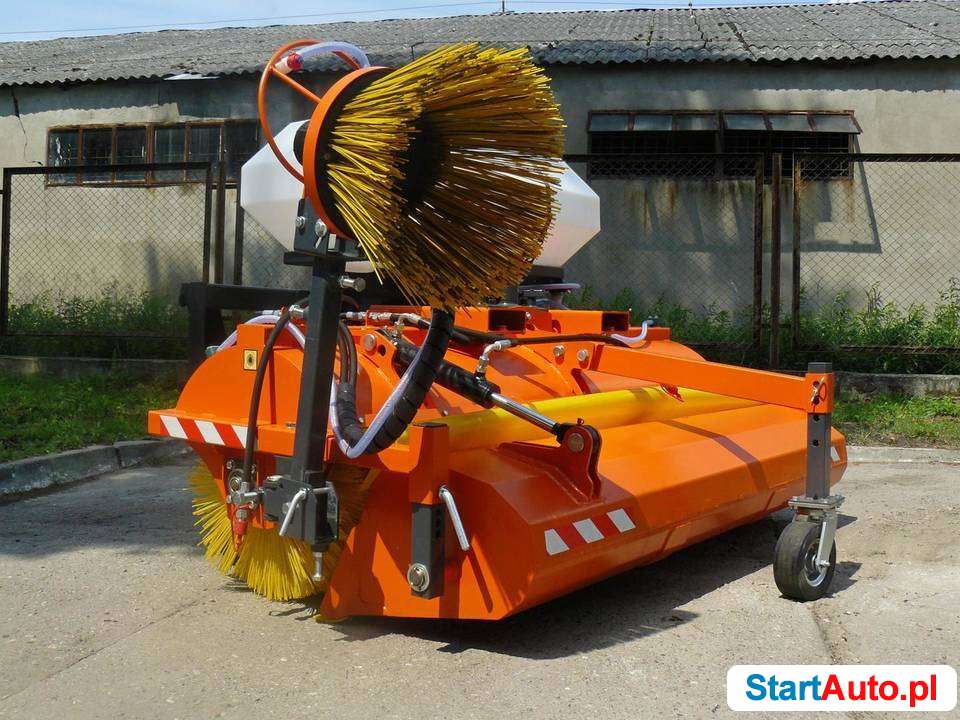 Zamiatarka komunalna ZML 200 system zraszania uchwyt Euro