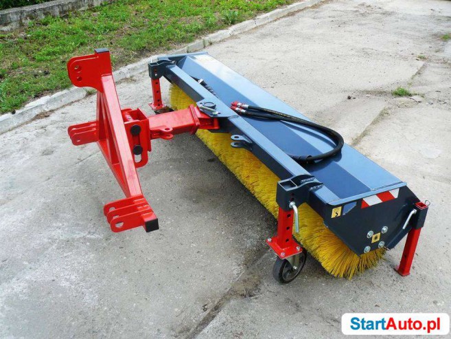 Zamiatarka szczotkowa ZE120 o szerokości roboczej 1200mm