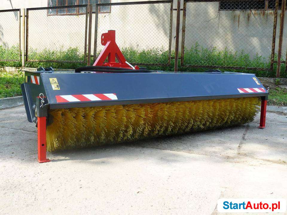 Zamiatarka szczotkowa ZE120 o szerokości roboczej 1200mm