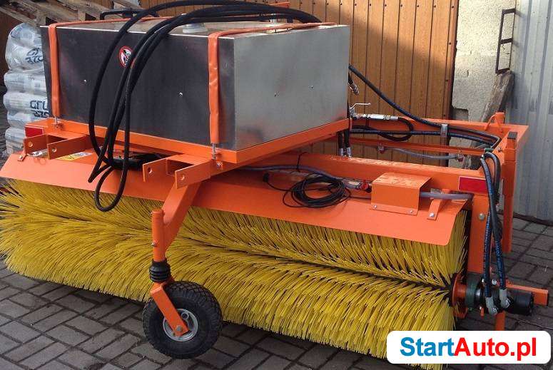 ZAMIATARKI – ZRASZANIE WODĄ – SZCZOTKA BOCZNA