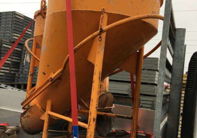 zbiornik-do-betonu-750l-spust-boczy-eichinger-poznan-521866213