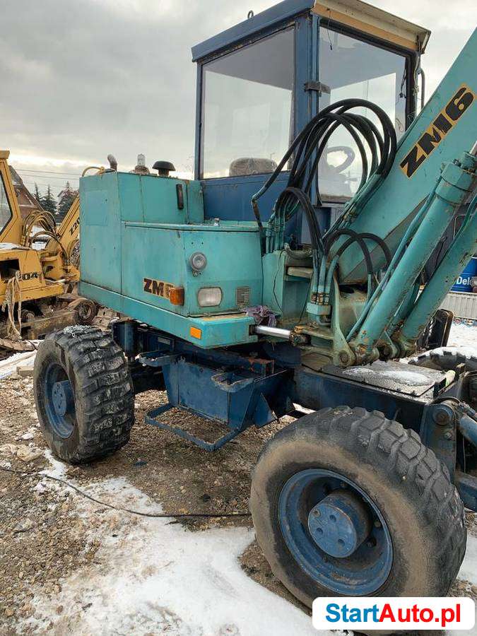 Zeppelin ZM6 – MIDI, Koparka Kołowa 4×4, 5500kg