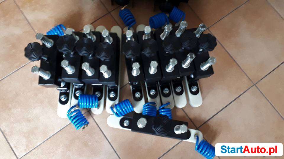 Zestaw przyssawek do blachy z wymienną pianką