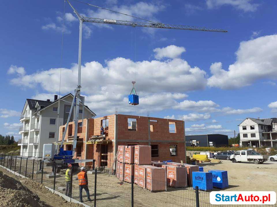 Żuraw dźwig dekarski mobilny VICARIO OMV 20R – Potain IGO 13