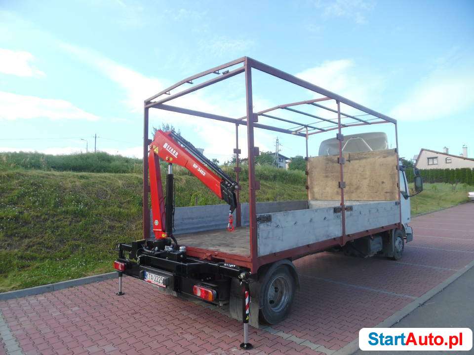 Żuraw HDS ponad 2 tony udźwigu z Bielskiej Fabryki