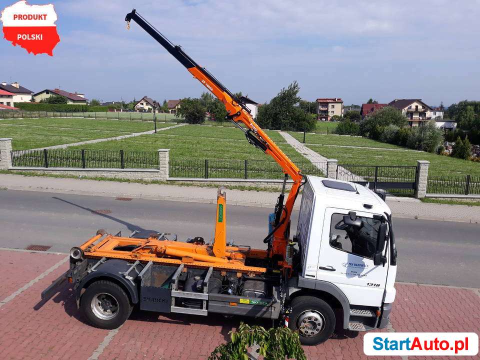 Żuraw na polskiej produkcji HDS Befard udźwig do 5500 tony