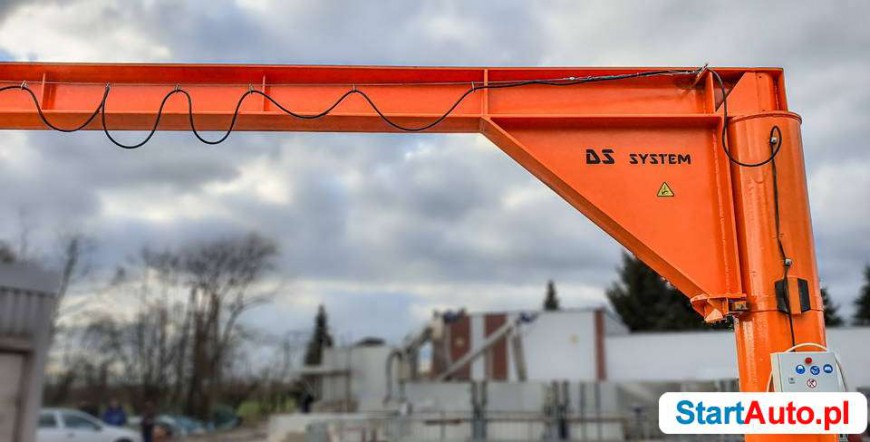 ŻURAW SŁUPOWY OBROTOWY – 500 kg