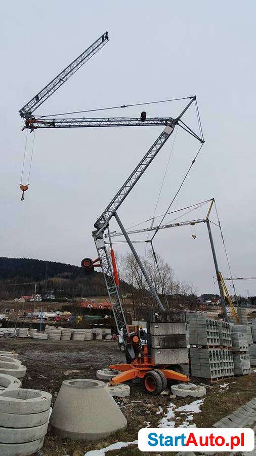 Żuraw szybkomotujący hydrauliczny GRU BENEDINI waga 2650kg